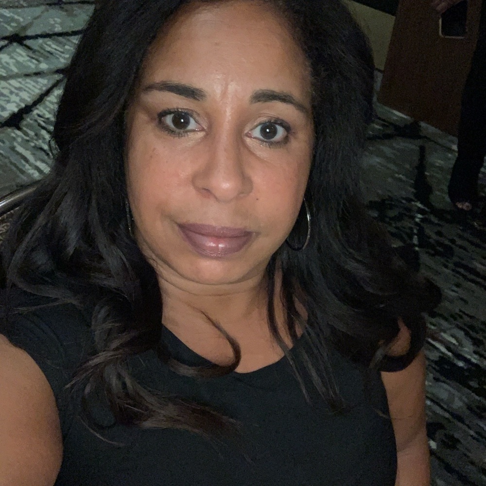 Meet your Posher, Lachelle